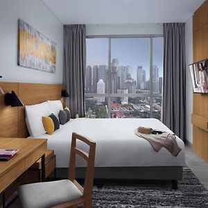 Kamar king deluxe satu-kamar tidur